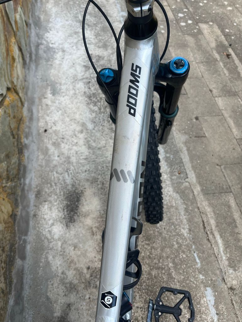 Brugt Radon SWOOP AL 9.0 2024 2024 Mountainbike — billede 9 af 10