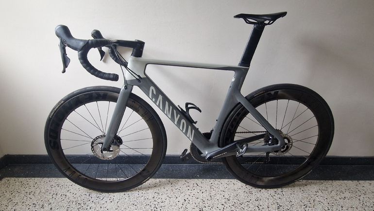 Brugt Canyon Aeroad CF SL 8 Disc 2022 2022 Road & Gravel — billede 2 af 13