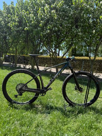 Scott Scale RC Team 2023 2023 Mountainbike usato, Blu — immagine 5 di 7
