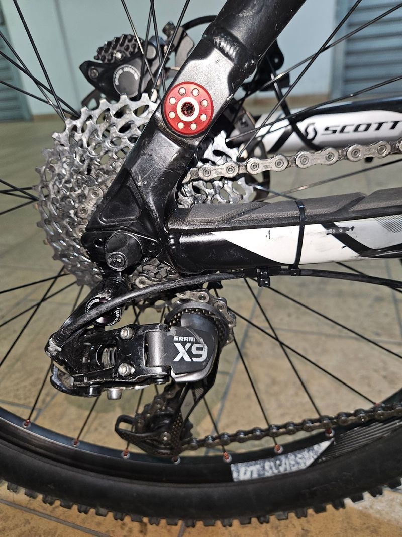 Used Scott Genius SRAM X9 2011 Mountainbike, White — image 3 of 15