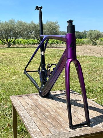 Used Lapierre Xelius SL 8.0 2024 Frameset 2024 Road & Gravel, Purple — image 4 of 4