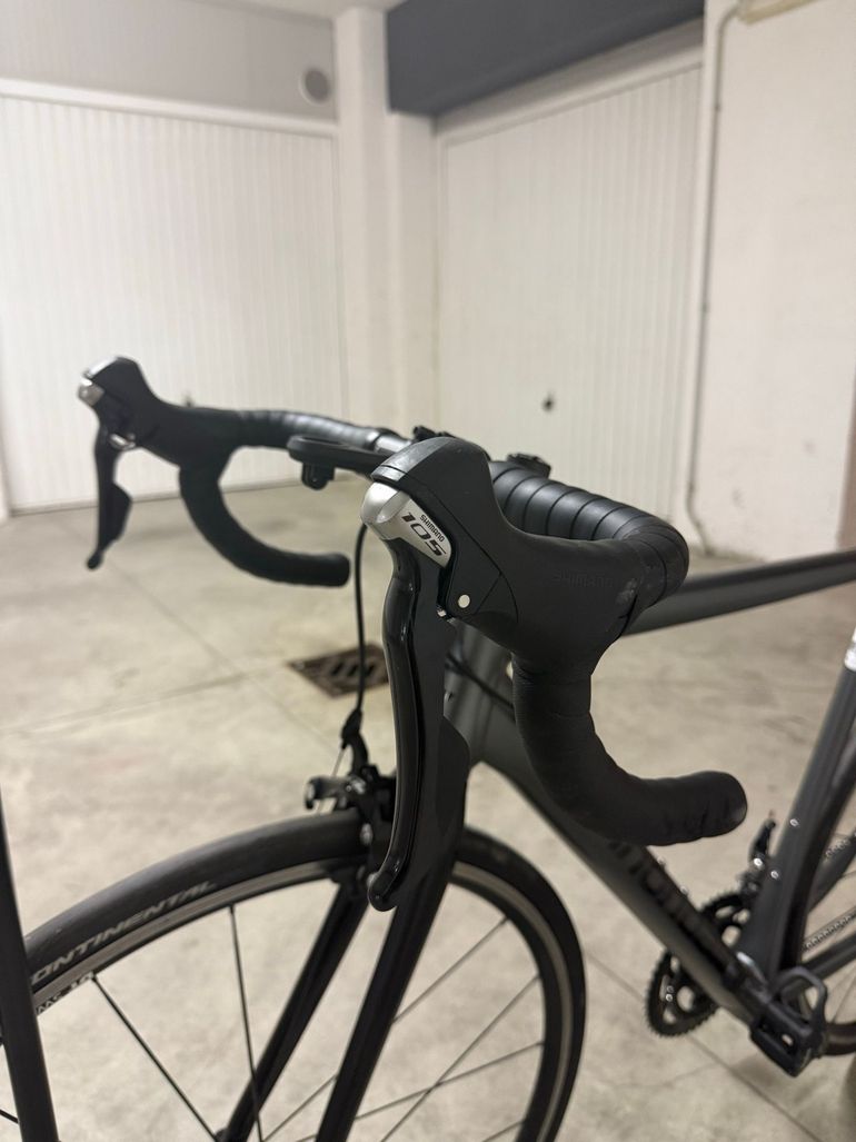 Used Cannondale Caad Shimano 105 2021 Road & Gravel, Black — image 7 of 8