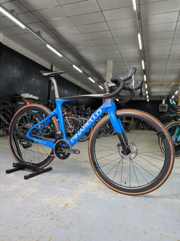 Gebrauchtes Pinarello Prince AXS 2023 Road & Gravel, Blau — Bild 2 von 23