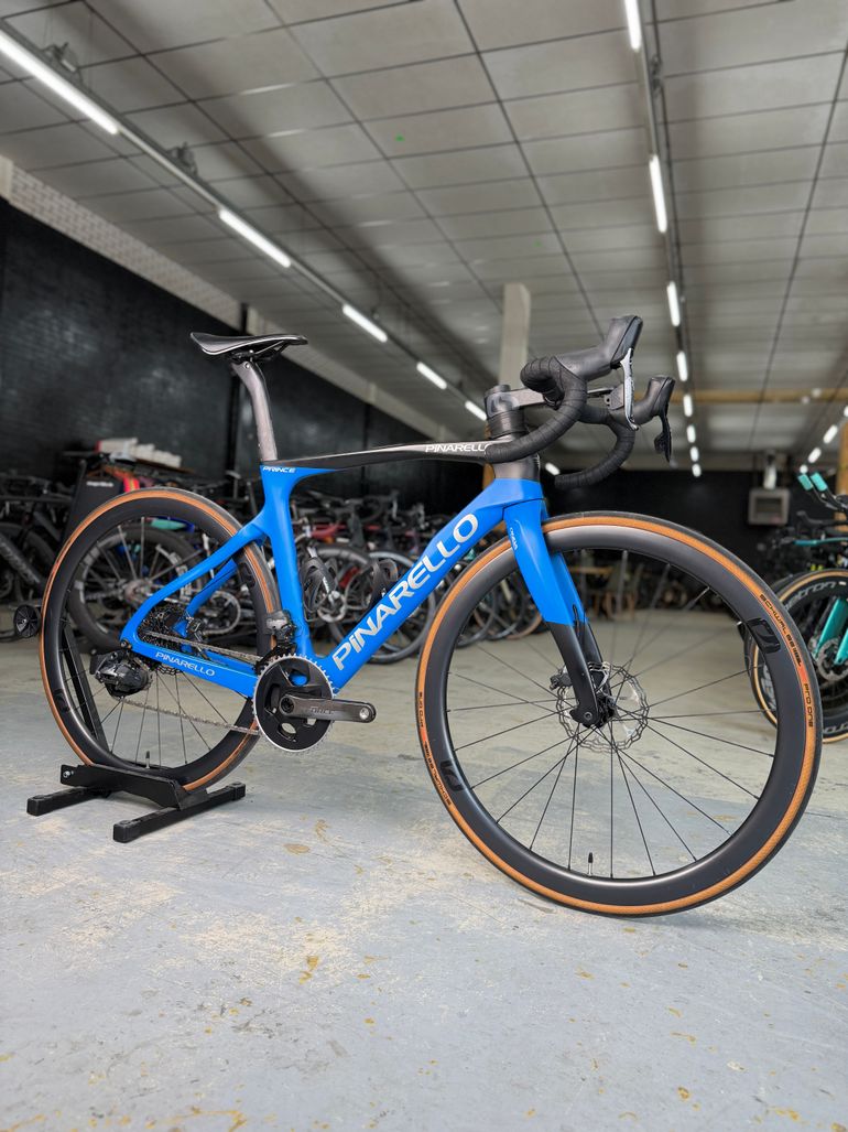 Brugt Pinarello Prince AXS 2023 Road & Gravel — billede 2 af 23