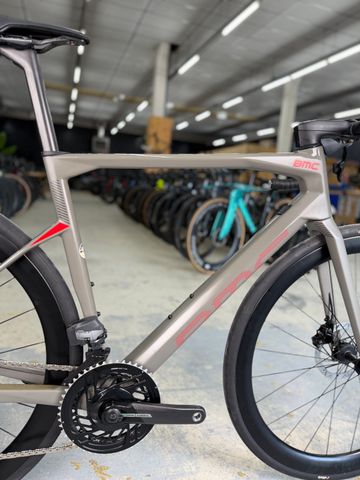 Brugt BMC Roadmachine 01 THREE AXS 2022 Road & Gravel — billede 15 af 24