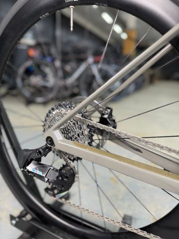 Brugt BMC Roadmachine 01 THREE AXS 2022 Road & Gravel — billede 11 af 24