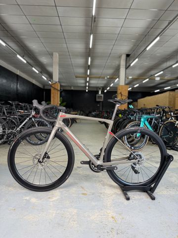 Brugt BMC Roadmachine 01 THREE AXS 2022 Road & Gravel — billede 17 af 24