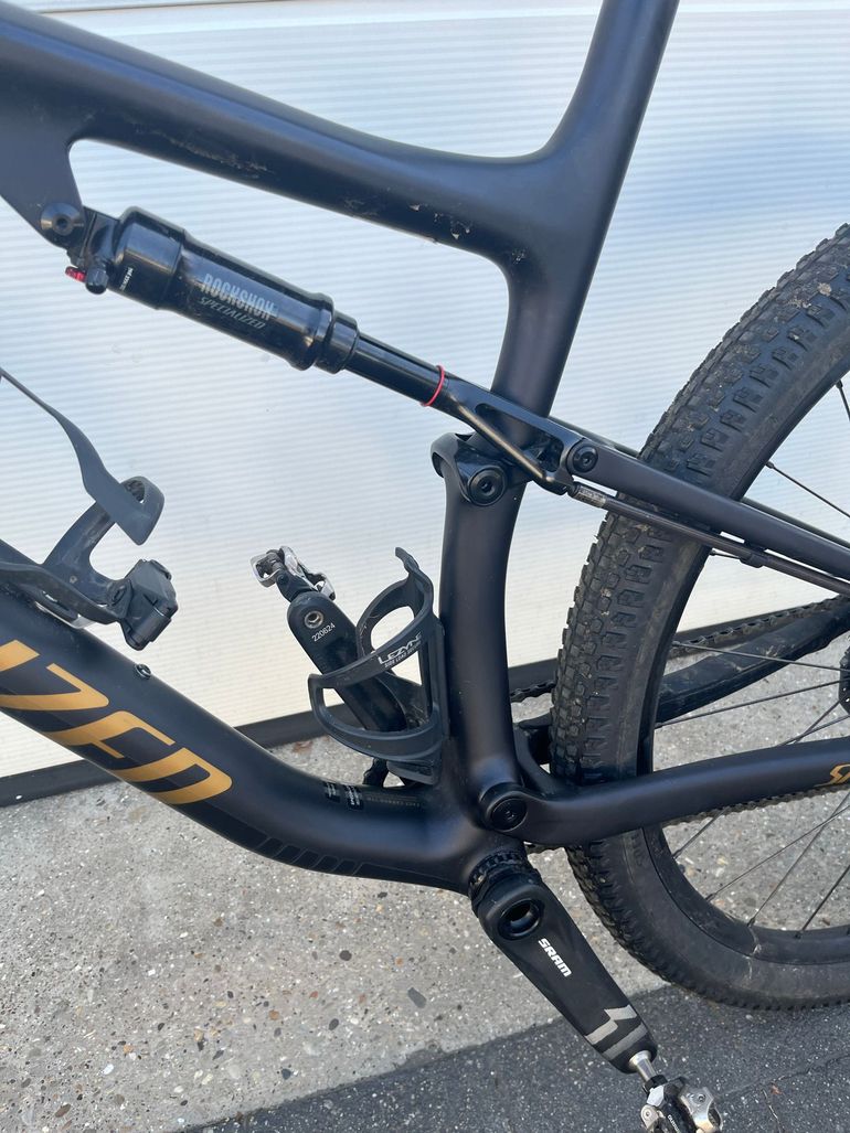 Used Specialized Epic Comp 2023 2023 Mountainbike, Black, 29 — image 4 of 9