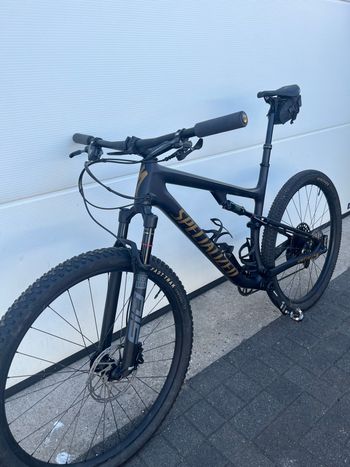 Used Specialized Epic Comp 2023 2023 Mountainbike, Black, 29 — image 5 of 9