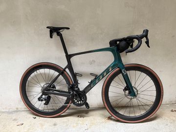 Używany Scott Foil RC 20 2022 2022 Road & Gravel — zdjęcie 2 z 5