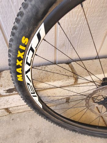 Used Specialized Epic Shimano Deore XT 2013 Mountainbike, Black, 29 — image 3 of 6