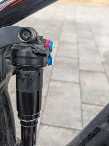 Used Ghost Kato Shimano Deore XT 2019 Mountainbike, Black — image 8 of 13