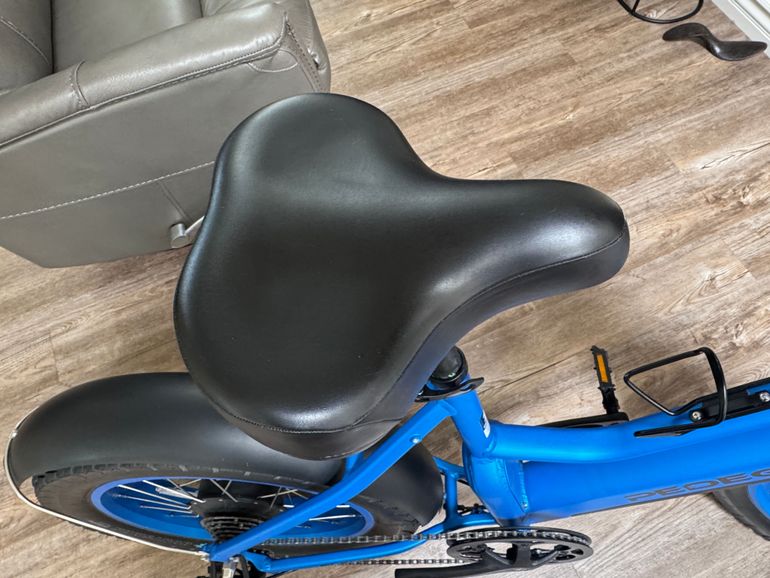 Used Pedego Element 2025 Urban, Blue — image 2 of 9