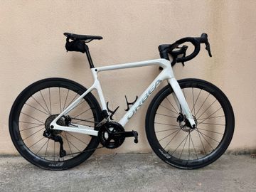 Orbea Orca Shimano 105 Di2 2022 Road & Gravel usato
