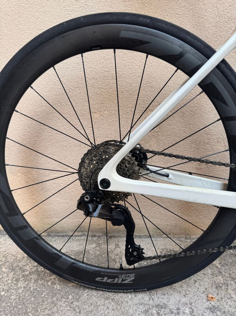 Orbea ORCA M30 2022 2022 Road & Gravel usato, Bianco — immagine 4 di 7