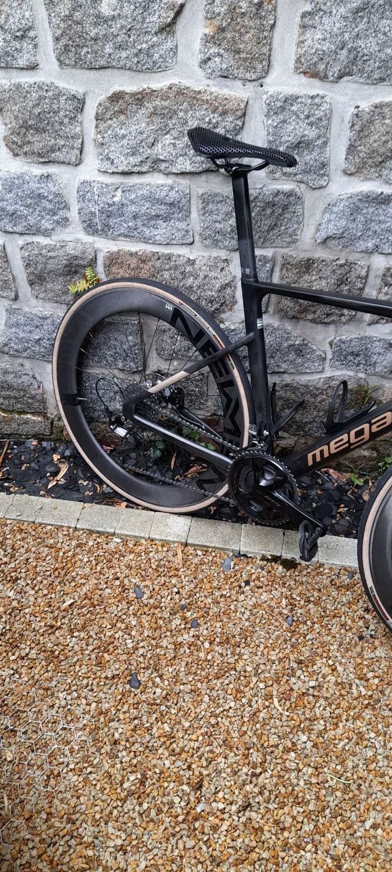 Used Megamo PULSE 20 2025 2025 Road & Gravel, Black — image 6 of 11