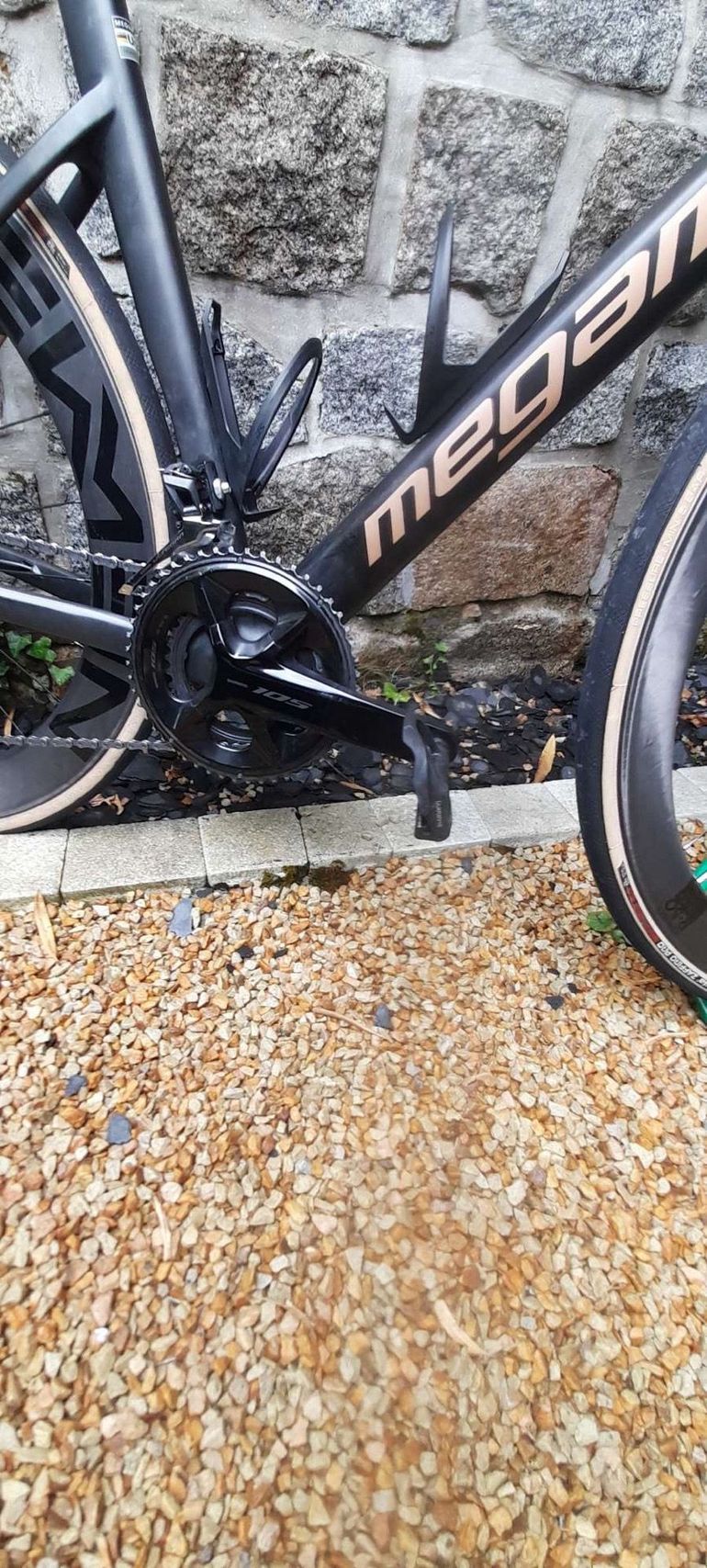 Used Megamo PULSE 20 2025 2025 Road & Gravel, Black — image 3 of 11