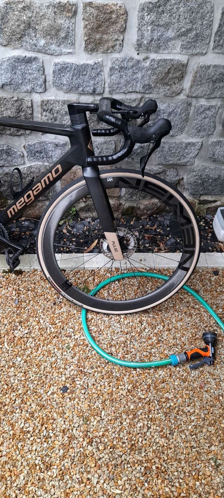 Used Megamo PULSE 20 2025 2025 Road & Gravel, Black — image 5 of 11