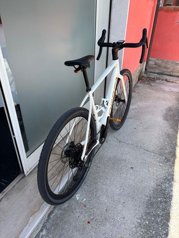 Orbea DENNA H50 2026 2026 Road & Gravel d'occasion — image 3 sur 5