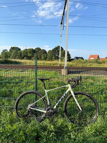 Tweedehands Giant Revolt 1 2021 2021 Road & Gravel — afbeelding 1 van 13