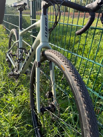 Tweedehands Giant Revolt 1 2021 2021 Road & Gravel — afbeelding 6 van 13