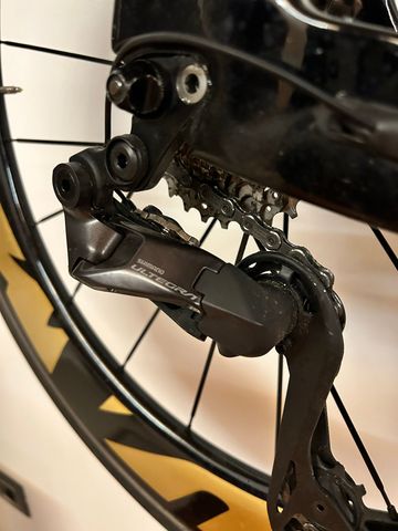 Used Altro Custom Shimano Ultegra Di2 2018 Road & Gravel, Black — image 2 of 5