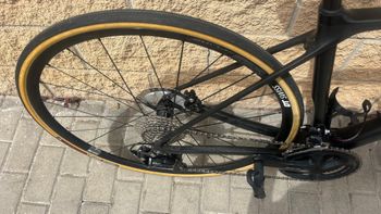 Brugt Canyon Ultimate CF SL Disc 7.0 2019 2019 Road & Gravel — billede 2 af 15