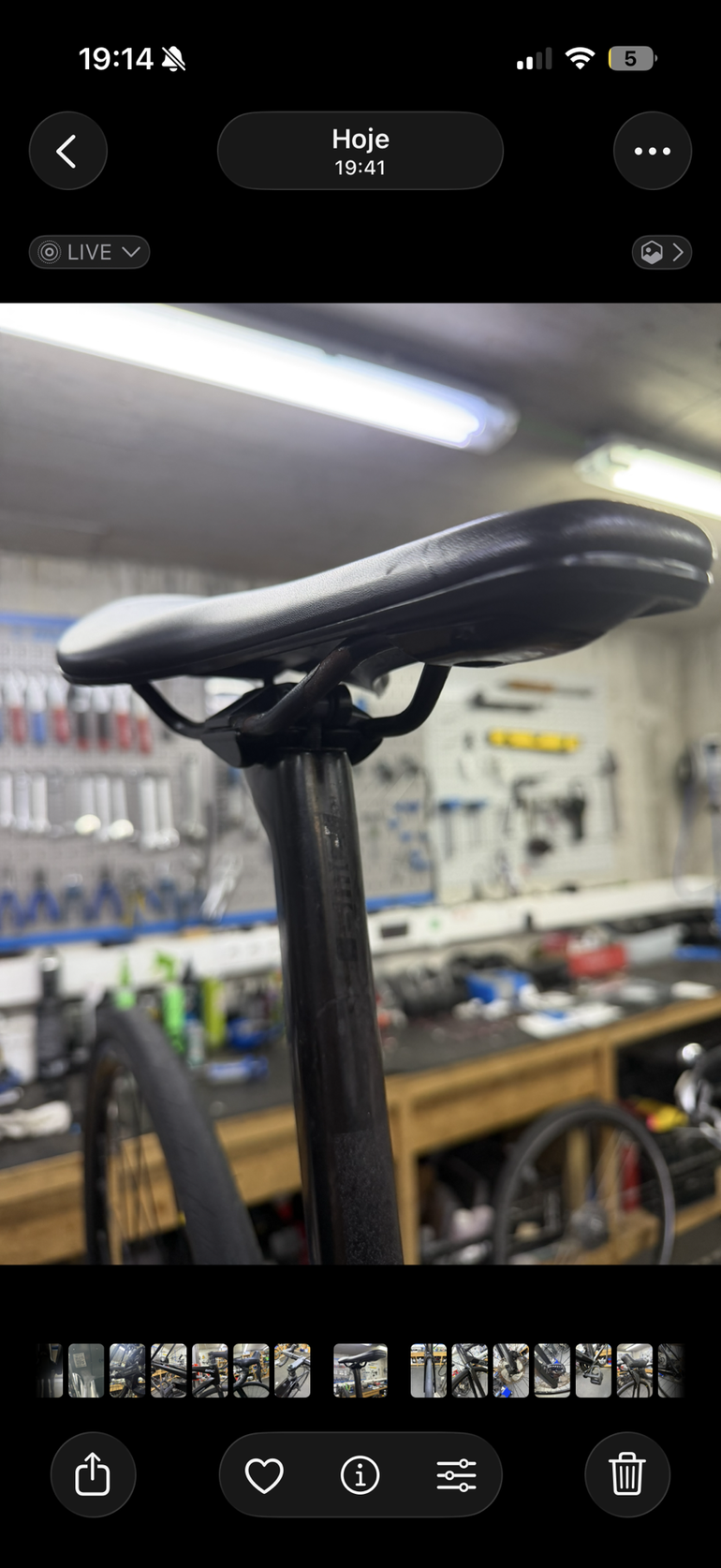Used BMC Roadmachine FIVE 2024 2024 Road & Gravel, Black — image 9 of 19