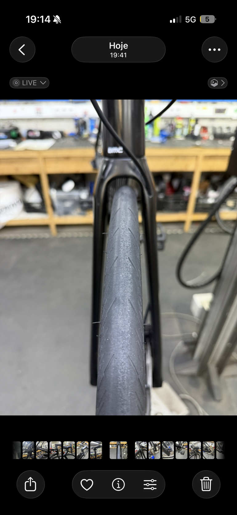 Used BMC Roadmachine FIVE 2024 2024 Road & Gravel, Black — image 11 of 19