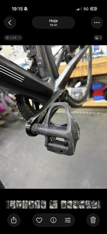 Used BMC Roadmachine FIVE 2024 2024 Road & Gravel, Black — image 14 of 19