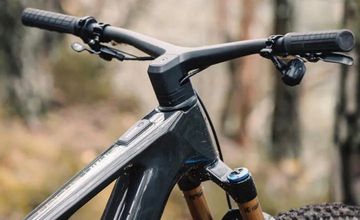 Tweedehands Focus VAM² SL 9.9 2024 2024 Mountainbike — afbeelding 2 van 3