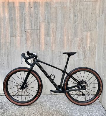 Used Trek Procaliber Shimano GRX 2021 Mountainbike, Black — image 2 of 11