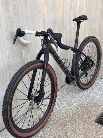 Used Trek Procaliber Shimano GRX 2021 Mountainbike, Black — image 7 of 11