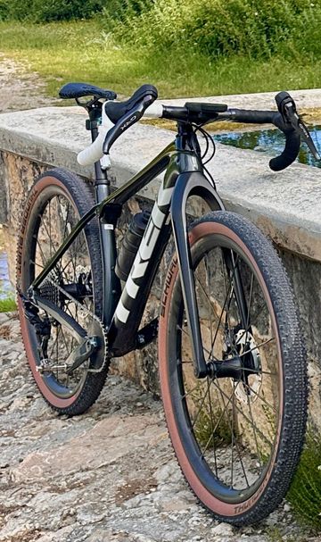 Used Trek Procaliber Shimano GRX 2021 Mountainbike, Black — image 10 of 11