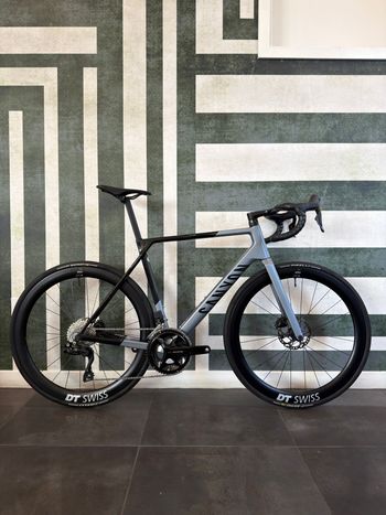 Used Canyon Ultimate CF SL 7 2025 2025 Road & Gravel