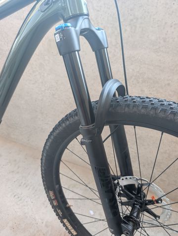 Używany Giant Trance 29 1 2024 2024 Mountainbike — zdjęcie 9 z 11