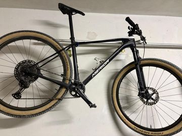 Tweedehands Merida BIG.NINE 7000 2021 2021 Mountainbike — afbeelding 1 van 10