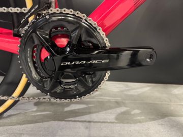Tweedehands BMC Roadmachine 01 ONE P2P 2022 2022 Road & Gravel — afbeelding 5 van 10