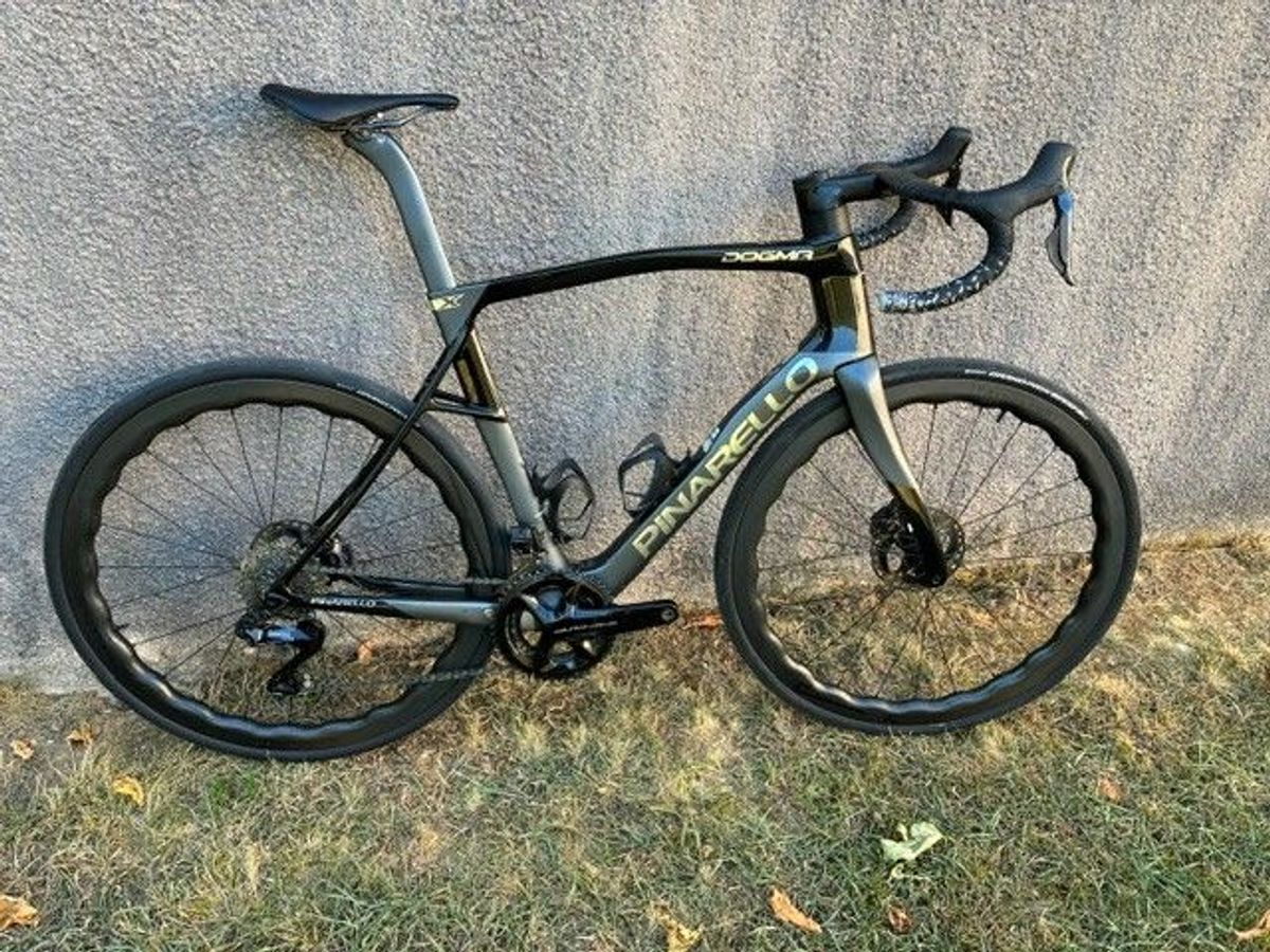Pinarello DOGMA X DURA ACE Di2 2025 | buycycle