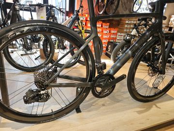 Używany Scott Addict RC 10 2026 2026 Road & Gravel — zdjęcie 2 z 7