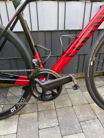 Brugt Canyon Ultimate CF SL 8 Di2 2024 2024 Road & Gravel — billede 6 af 8