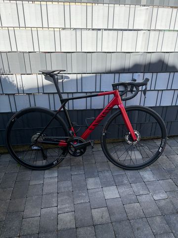 Used Canyon Ultimate CF SL 8 Di2 2024 2024 Road & Gravel
