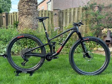 Used Trek Top Fuel 9.9 X0 AXS Gen 4 2025 2025 MTB