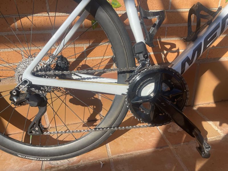 Merida Scultura Shimano 105 Di2 2024 Road & Gravel d'occasion — image 3 sur 14