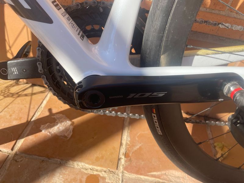 Merida Scultura Shimano 105 Di2 2024 Road & Gravel d'occasion — image 9 sur 14