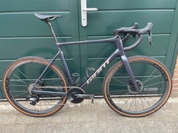 Giant TCX Advanced Pro 0 2024 2024 Road & Gravel usato, Blu — immagine 16 di 17