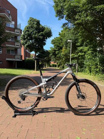 Brugt Canyon LUX Shimano Deore XT 2024 Mountainbike — billede 4 af 13
