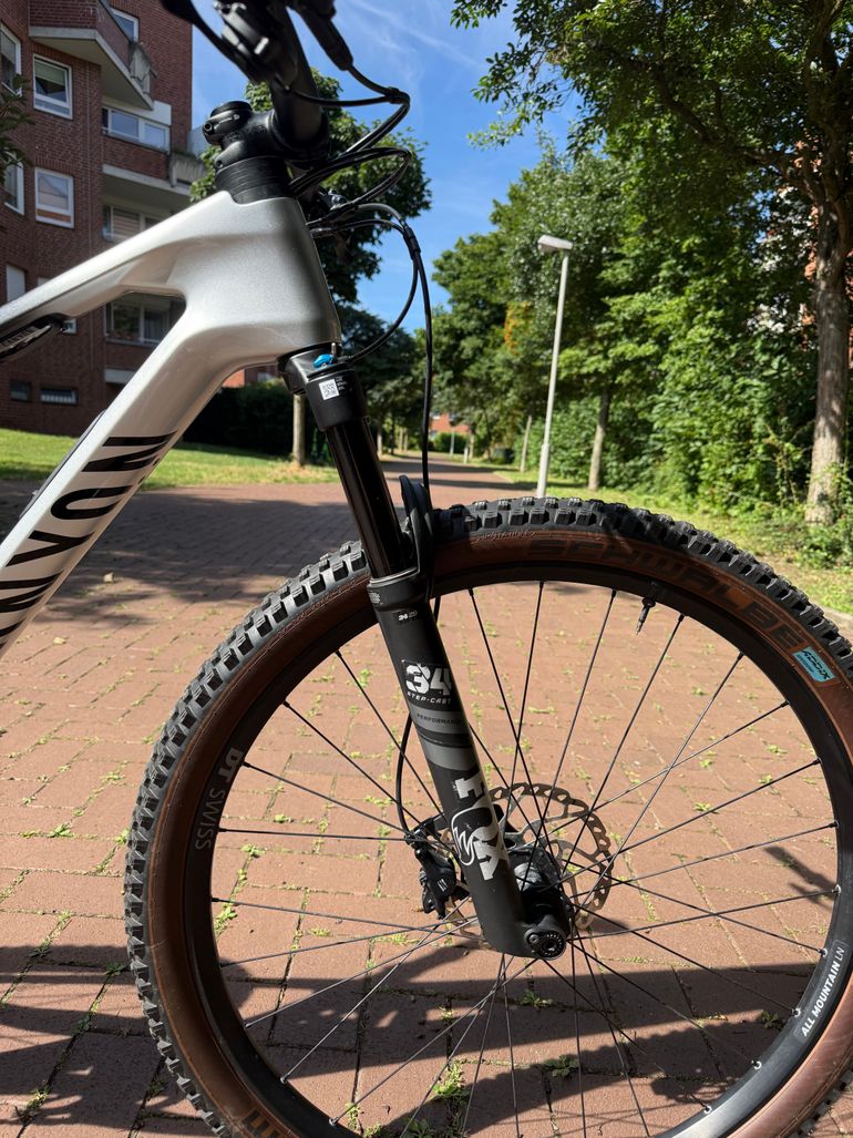 Brugt Canyon LUX Shimano Deore XT 2024 Mountainbike — billede 6 af 13
