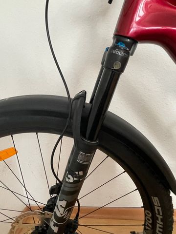 Used Canyon Neuron CF 8 2024 2024 Mountainbike, Red, 27.5, 29 — image 7 of 15