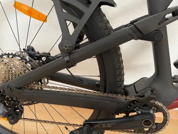 Used Canyon Neuron CF 8 2024 2024 Mountainbike, Red, 27.5, 29 — image 12 of 15